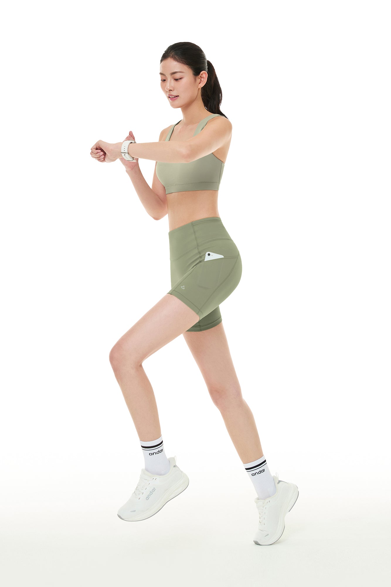 Airywin Pocket Short Leggings