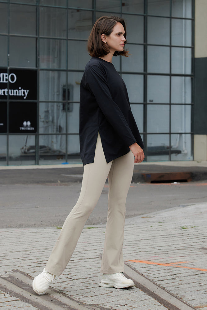 [SET] Airwarm Fleece Flare Leggings & Brushed Airy Fit T-shirt