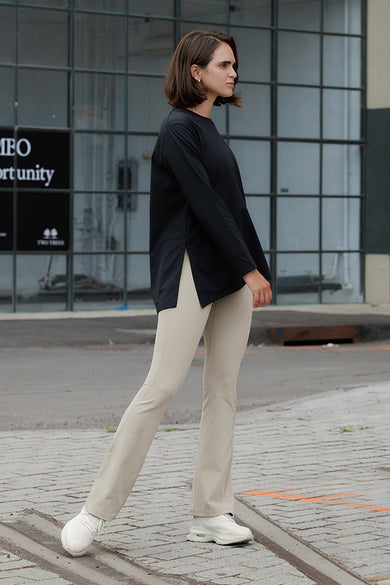[SET] Airwarm Fleece Flare Leggings & Brushed Airy Fit T-shirt