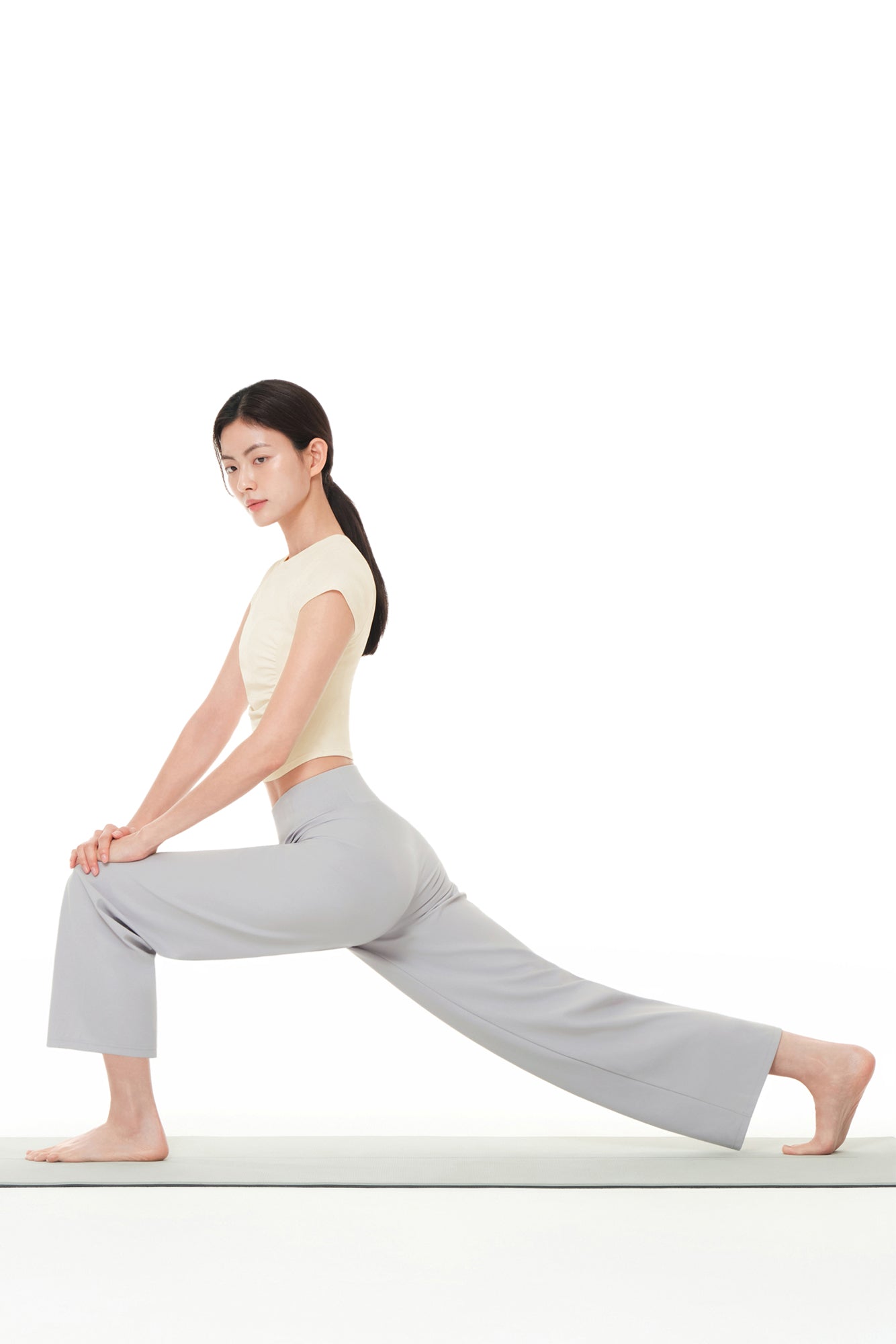 [OUTLET] Airywin Straight Pants