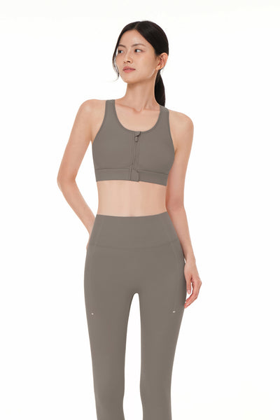 Running Front-Zip Bra