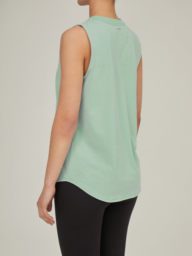 Airy Fit Tank Top
